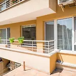 Sea Grape Wine Flat In Old Center Апартаменты