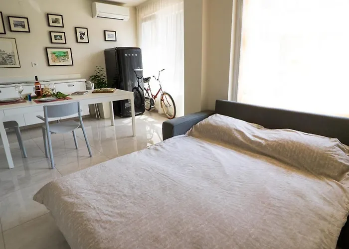 アパート Sea Grape Wine Flat In Old Center *